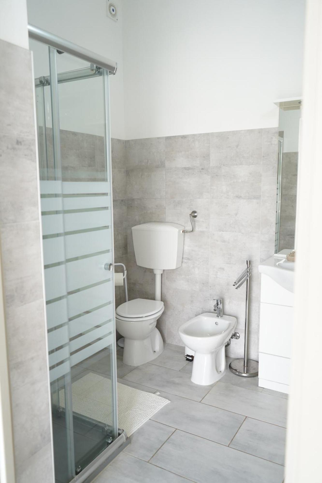 Villa Leonardo San Foca - Room, Pool & Restaurant Екстер'єр фото