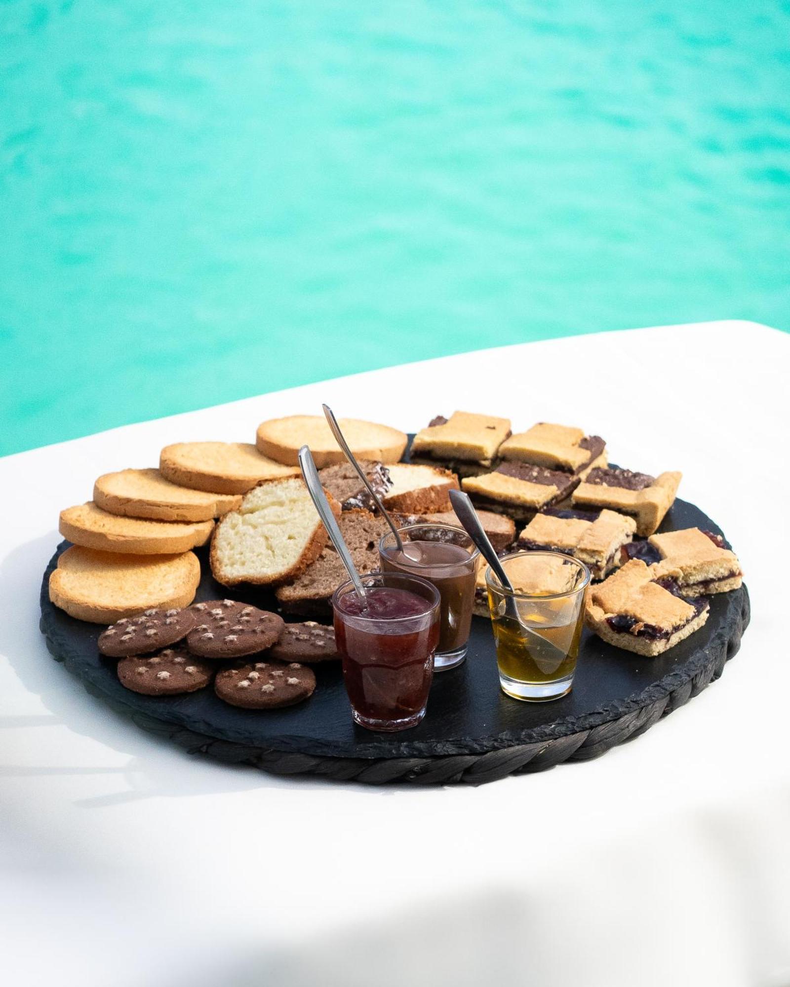 Villa Leonardo San Foca - Room, Pool & Restaurant Екстер'єр фото